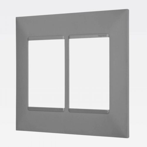 Placa 3+3 Postos 4x4 PIAL Plus+ Cinza Legrand 618516CZ
