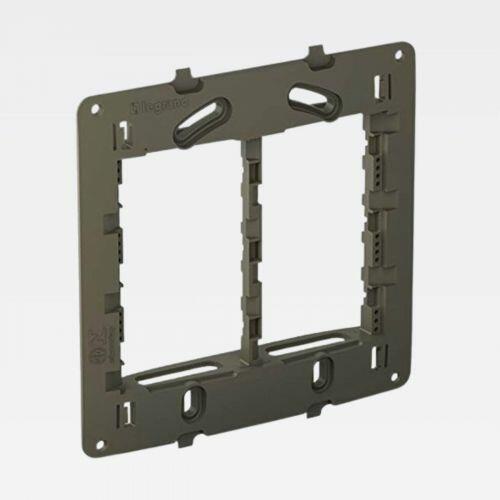 Suporte 4x4 PIAL Nereya Legrand 663499