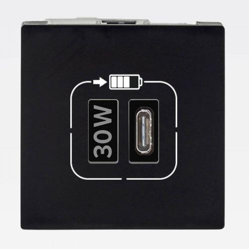 Módulo Tomada USB-C 30W PD PIAL Plus+ Bivolt Preto Legrand 615098PT