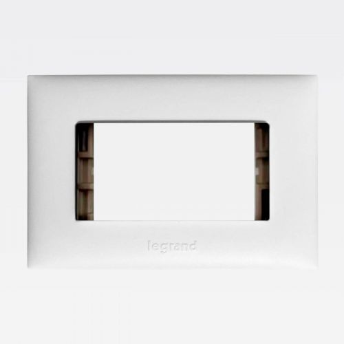 Placa p/ Embutir Móvel 1 Posto Branco PIAL Plus+ Legrand 618519BC