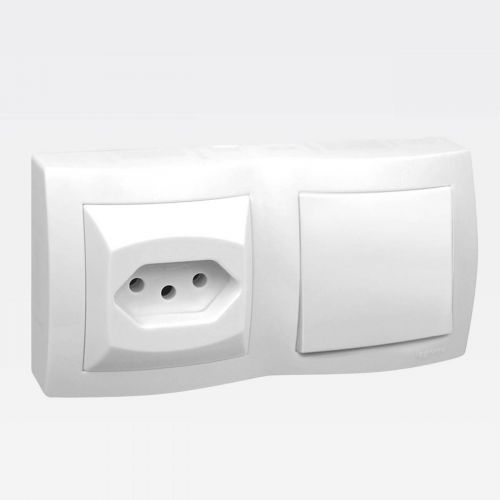 Interruptor Simples + Tomada 10A 2P+T Sistema X Branco Legrand 675063