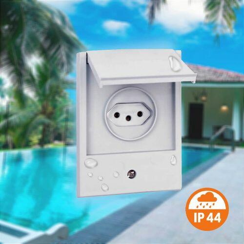 Kit Tomada Externa 20A 2P+T Pial Aquatic IP44 IK04 c/ Caixa Estanque Legrand