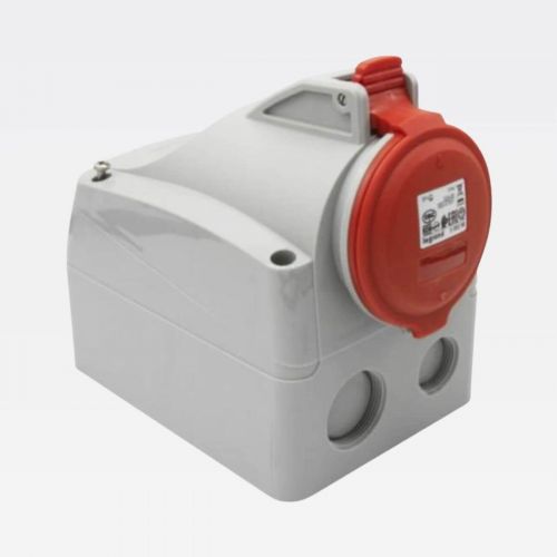 Tomada Industrial 32A 415V 3P+T Sobrepor IP44 Vermelho Tempra Legrand 555258