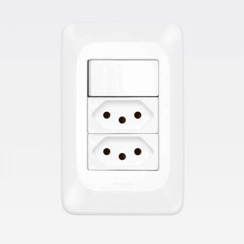 Kit Interruptor Simples + Tomada 20A + Tomada 10A c/ Placa e Suporte 4x2 PIAL PoP Branco Legrand