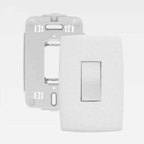 Kit Interruptor Simples PIAL Plus (Antiga) c/ Placa + Suporte 4x2 Branco Legrand
