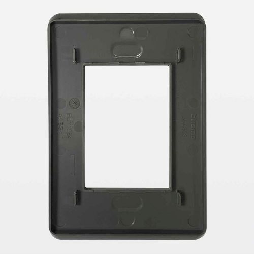 Placa 3 Postos 4x2 Alum�nio Tit�nio Matix Go Bticino Legrand JA4803ATBR