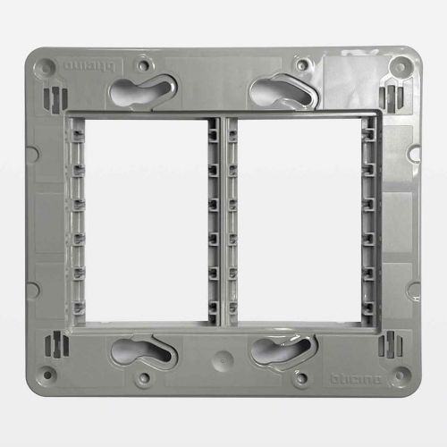 Suporte 4x4 Matix Go Bticino Legrand J4723