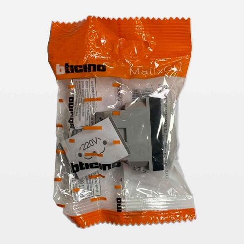 M�dulo Tomada 2P+T 20A Borne Parafuso Preto Matix Go Bticino Legrand JB4166