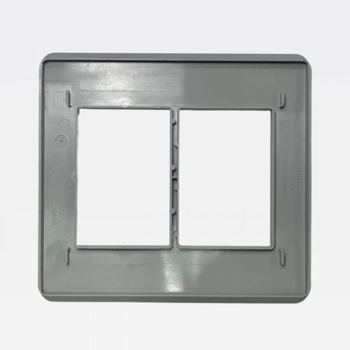 Placa 3+3 Postos 4x4 Cinza Matix Go Bticino Legrand JA4826M6JG