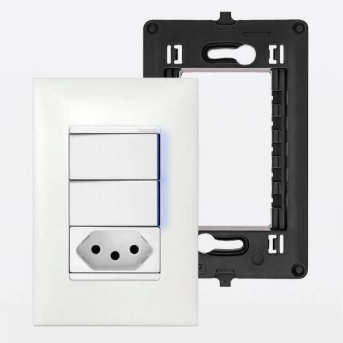Conjunto 4x2 Tomada 10A com 2 Interruptores Simples Pial Plus+ Legrand