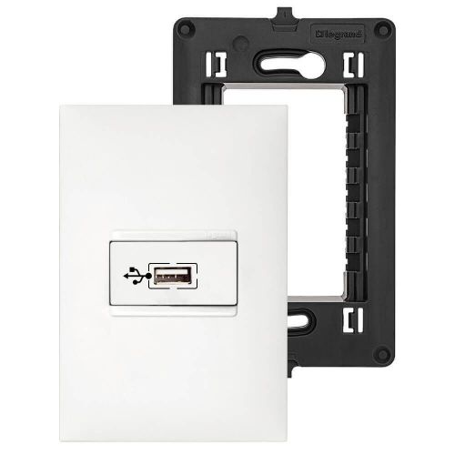 Conjunto 4x2 Tomada USB Dados PIAL Plus+ Legrand