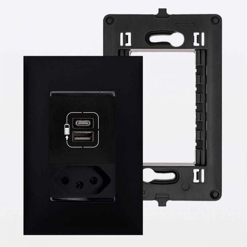 Conjunto 4x2 Tomada USB Dupla 3000mA USB-C + USB-A + Tomada 10A PIAL Plus+ Legrand