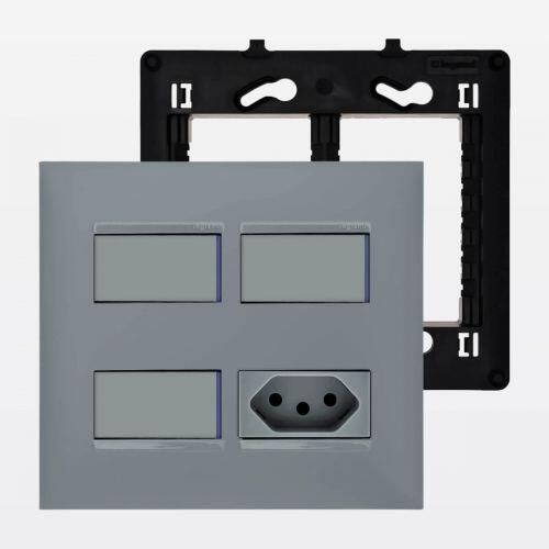 Conjunto 4x4 Interruptor 3 Teclas Simples com LED e Tomada 20A PIAL Plus+ Legrand