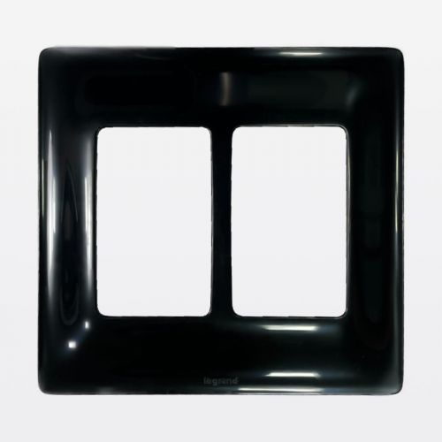 Placa 3+3 Postos Juntos Zeffia 4x4 Preta Legrand 680176PT