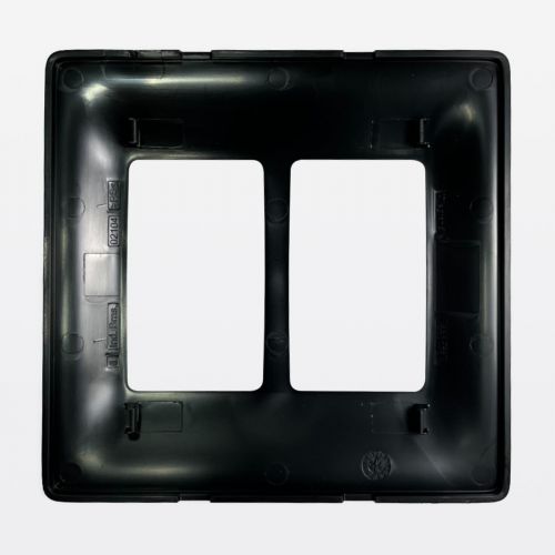 Placa 3+3 Postos Juntos Zeffia 4x4 Preta Legrand 680176PT