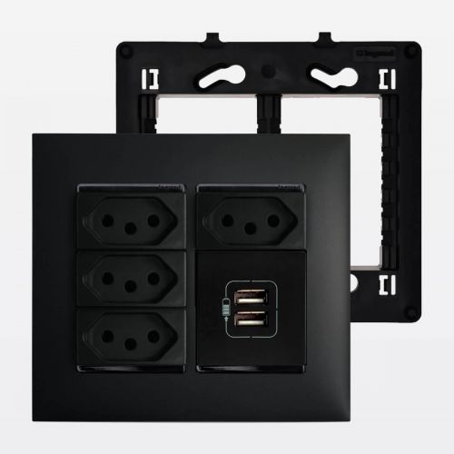 Conjunto 4x4 Tomada Triplex 10A + Tomada 10A + Tomada USB Dupla Linha PIAL Plus+ Legrand