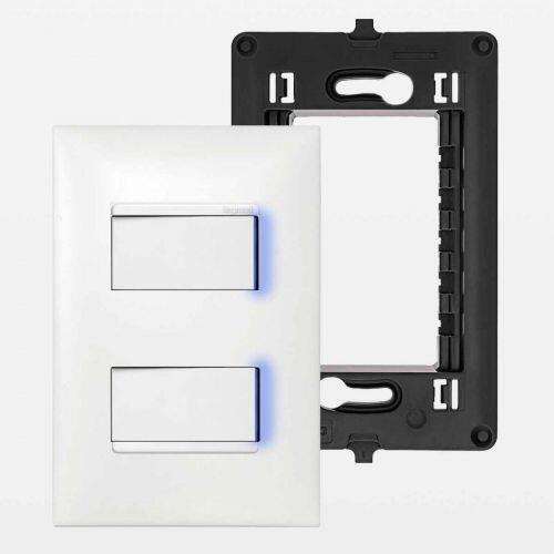 Conjunto 4x2 Interruptor Duplo Simples 10A c/ LED Azul Legrand PIAL Plus+