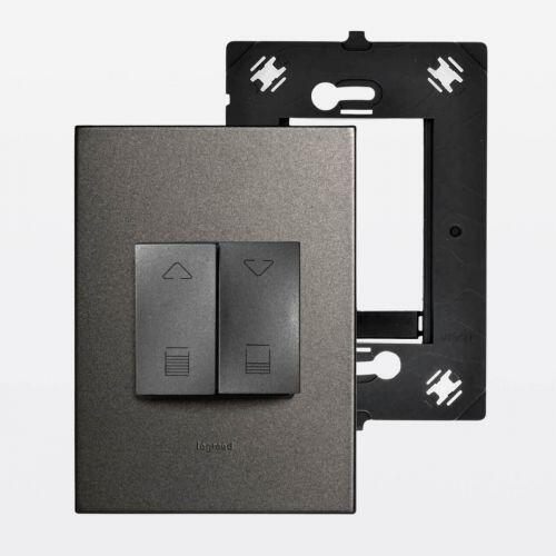 Conjunto 4x2 c/ 1 Pulsador a Reversão para Persianas + Suporte + Placa 2 Postos Arteor