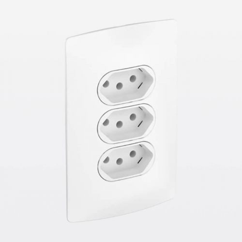 Conjunto 4x2 Tomada Tripla Fosco 10A PIAL Nereya