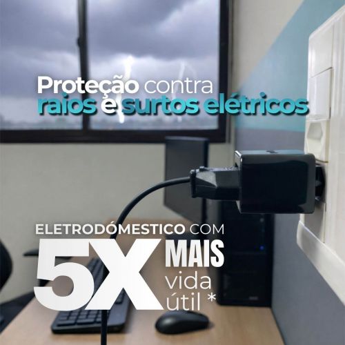 Protetor de Surto El�trico DPS Tomada 2P+T 10A Bivolt Preto Legrand 030455