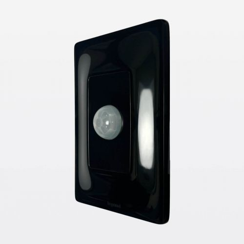 Sensor de Presen�a Zeffia 180� 5m 4x2 Preto Legrand 680146PT