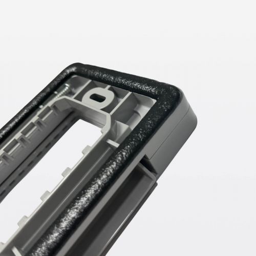 Placa Estanque IP55 3 M�dulos Cinza Matix Go Bticino Legrand 28603G