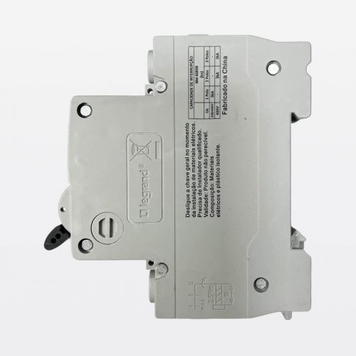 Disjuntor Tripolar Trif�sico 50A Curva C 3kA RX2 Legrand RXD50C33