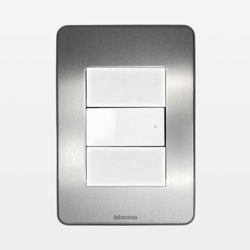 Conjunto 4x2 Interruptor Simples Alum�nio Matix Go Bticino Legrand