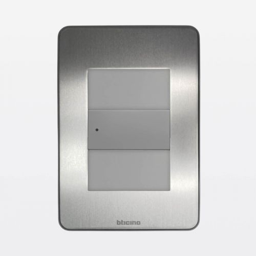Conjunto 4x2 Interruptor Simples Alum�nio Matix Go Bticino Legrand