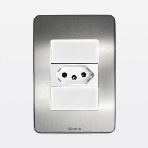 Conjunto 4x2 Tomada 10A Alum�nio Matix Go Bticino Legrand