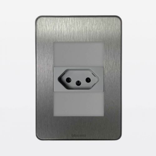 Conjunto 4x2 Tomada 10A Alum�nio Matix Go Bticino Legrand