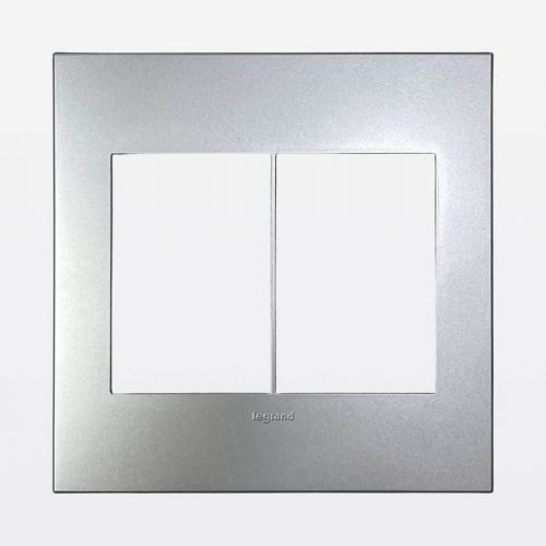 Placa 3+3 Postos 4x4 Quadrados Arteor Soft Alumínio Legrand 571488B