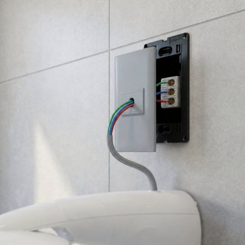 Kit Instala��o El�trica p/ Chuveiro Pial Plus+ c/ Sa�da de Fio + Conector Porcelana 50A Legrand