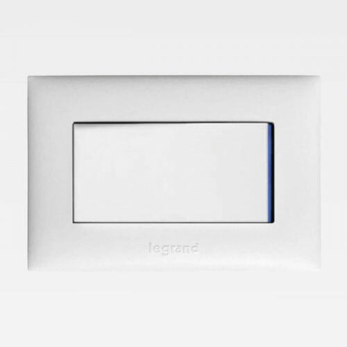 Conjunto Interruptor Para Embutir em Móveis Pial Plus+ 1 Interruptor Intermediario