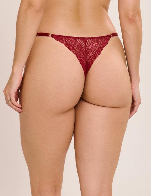 Calcinha String Mari Fio Em Renda