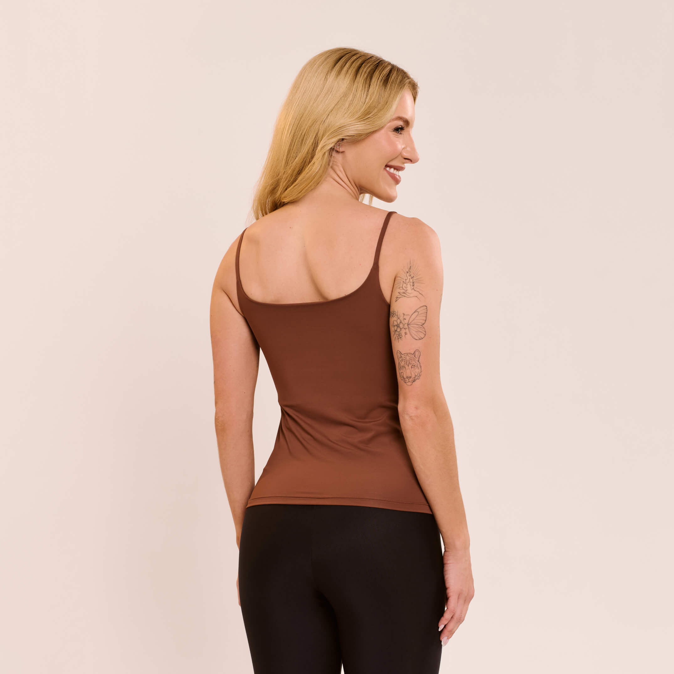Camisete Leve em Microfibra com Alça Sem Bojo