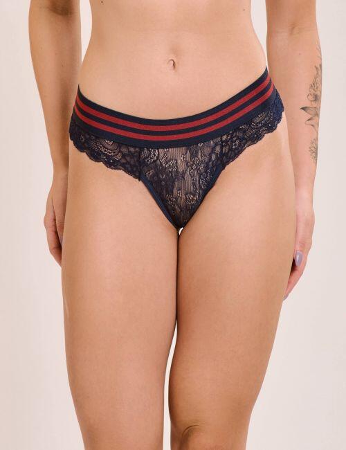 Conjunto Brena de Calcinha e Sutiã Sem Bojo e Sem Aro Com Renda