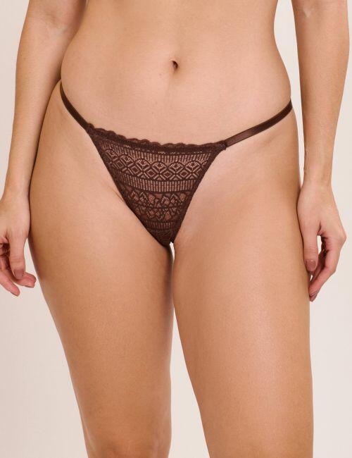 Calcinha String Mari Fio Em Renda