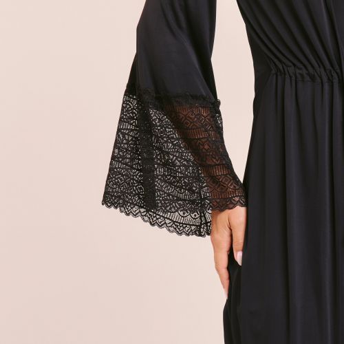 Robe Marisa em Liganete de Poliamida com Amarração e Abertura Frontal