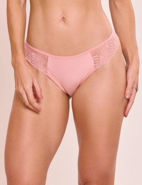 Conjunto Briana de Calcinha e Sutiã Sem Bojo e Sem Aro Com Renda