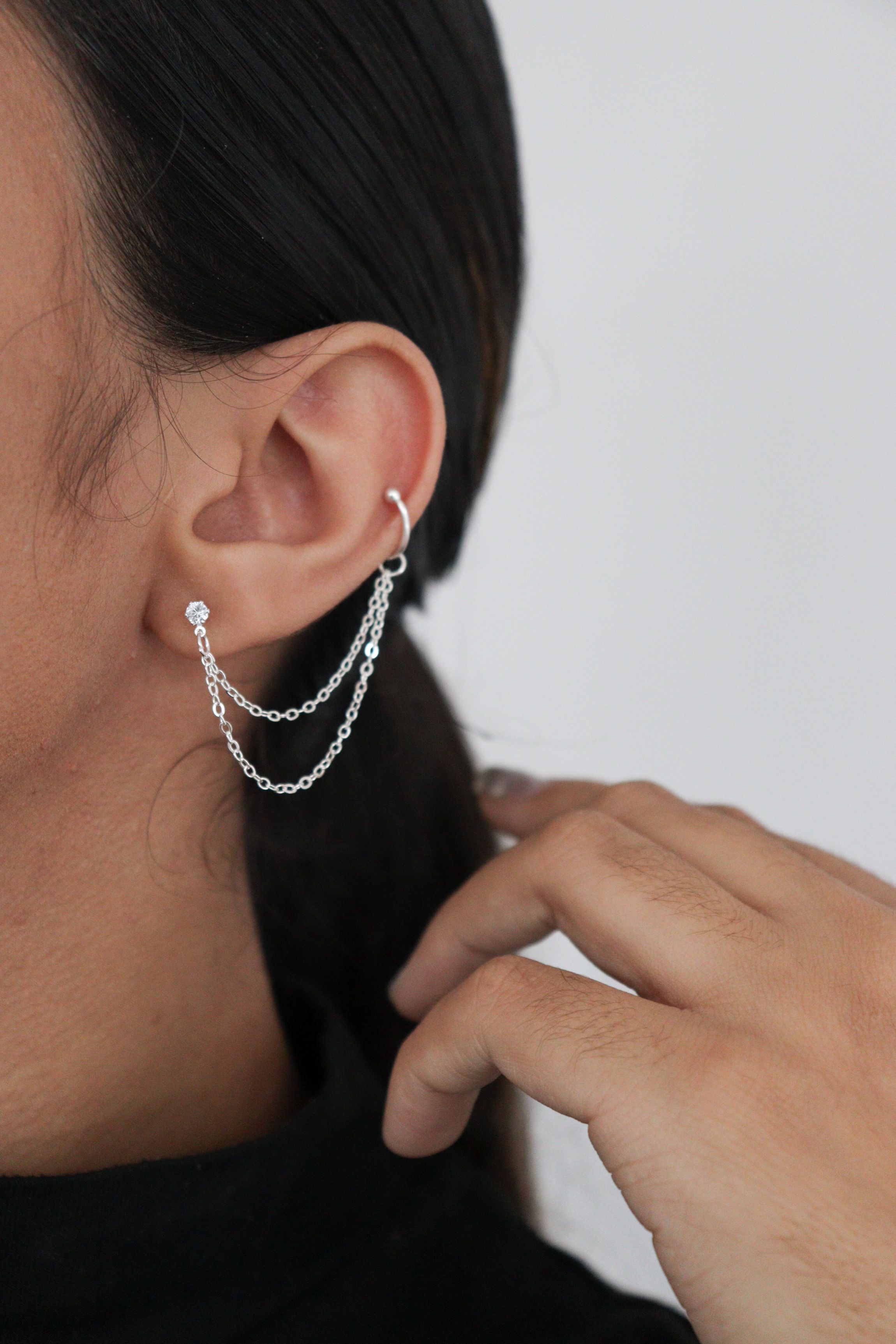 Comprar Brinco Ear Line Corrente Duplo - a partir de R$13,30