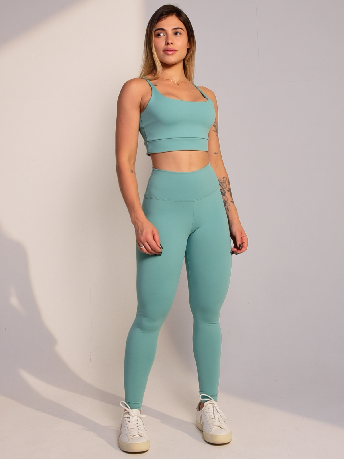 Conjunto Essence Move Verde Chá