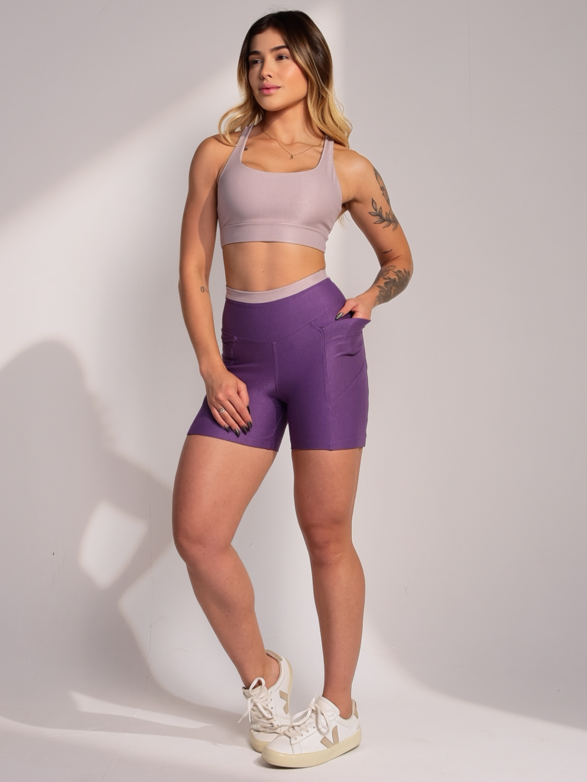 Conjunto Short Glow DUO Soft Roxo Claro com Bege