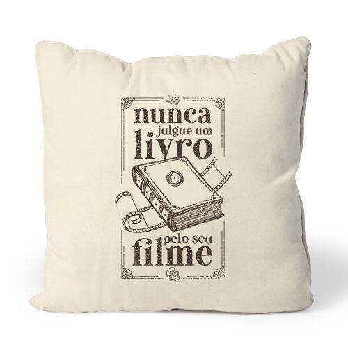 Almofada Nunca Julgue Um Livro