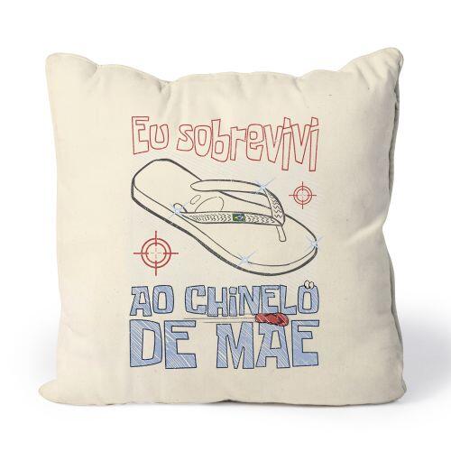 Almofada Sobrevivi ao chinelo de mãe