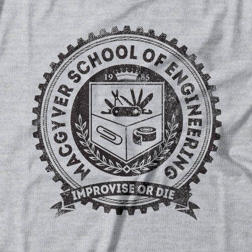 Moletom Macgyver School