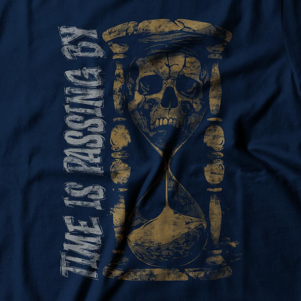 Camiseta Feminina Time Is Passing By