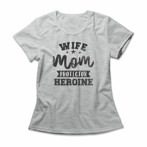 Camiseta Feminina Mom Heroine
