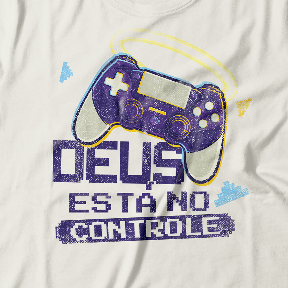 Camiseta Feminina Deus Está No Controle