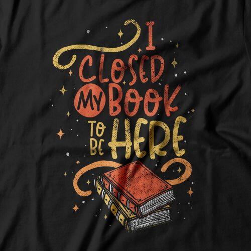 Camiseta Closed My Book